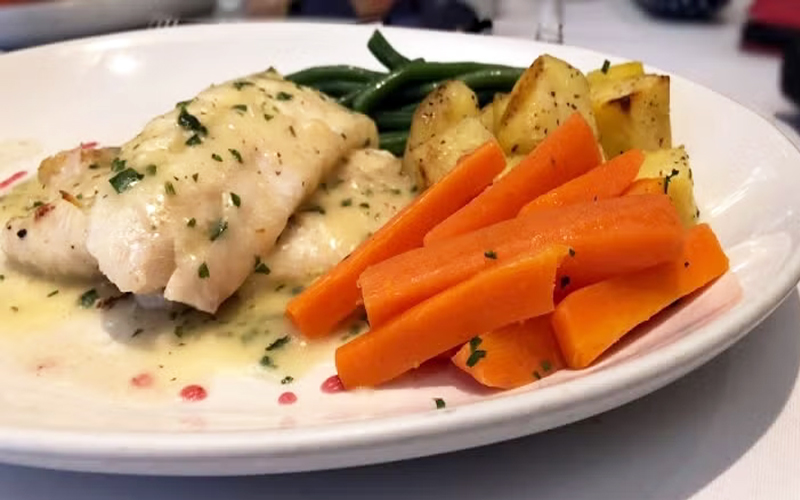 Aprenda a Apillotes de Pescada ao Molho de Limão