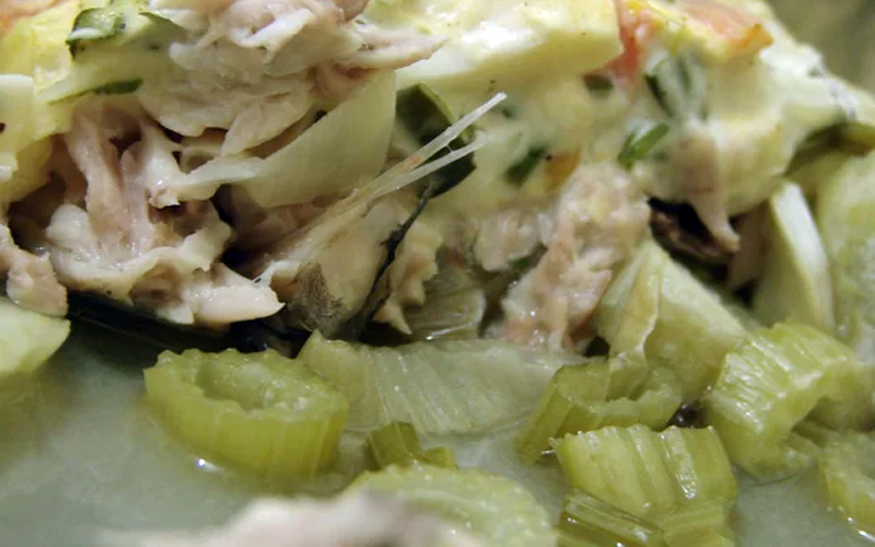 Aprenda a fazer Peixe espalmado com legumes