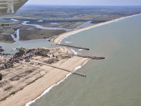 Terminal Logístico Farol/Barra do Furado: Lançamento da pedra fundamental