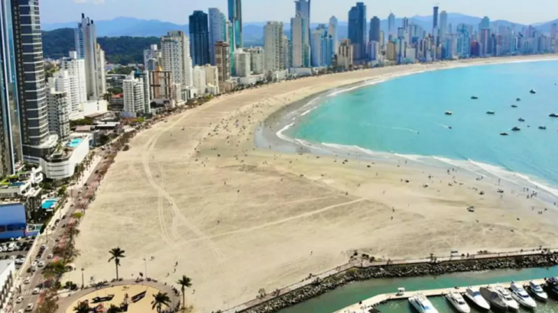 O que é obra de engorda de praia?