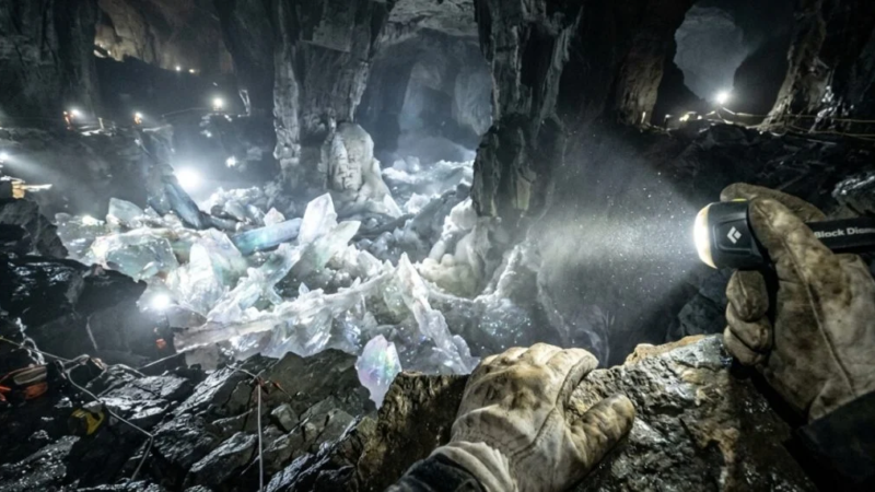 18 milhões de toneladas de “ouro branco” foram encontradas por geólogos no interior da Terra
