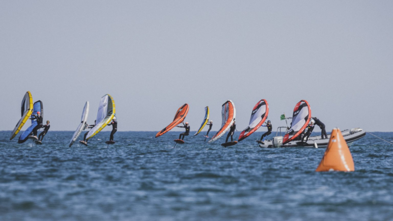 Conheça o WINGFOIL