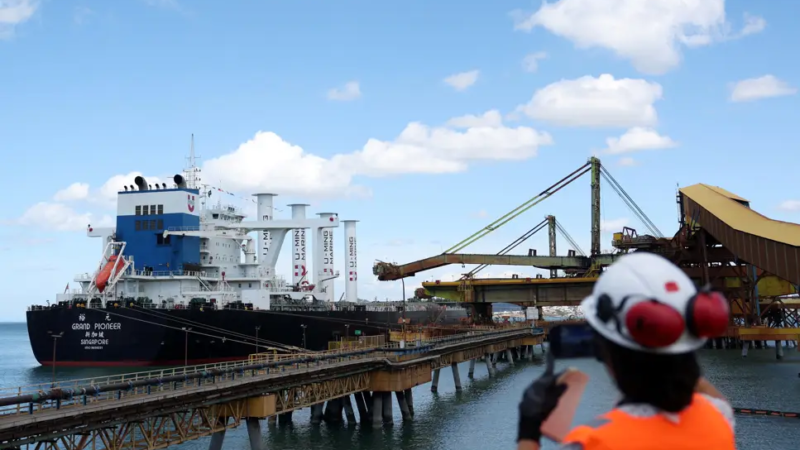 Vale prevê apostar em 20 navios com velas para reduzir uso de combustíveis fósseis