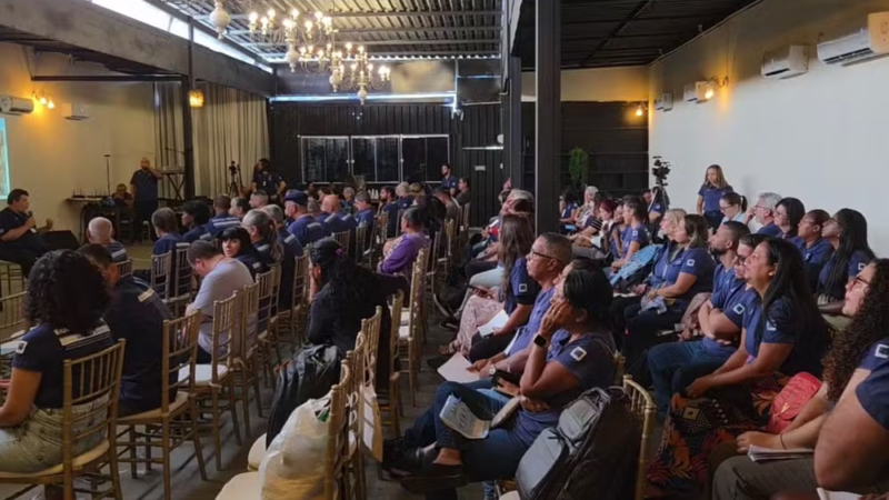 Seminário sobre pesca artesanal reúne pescadores e pesquisadores em Campos