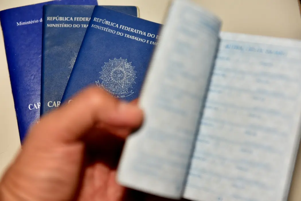 Salário por hora: fim da escala 6×1 deve impulsionar contratação de intermitentes