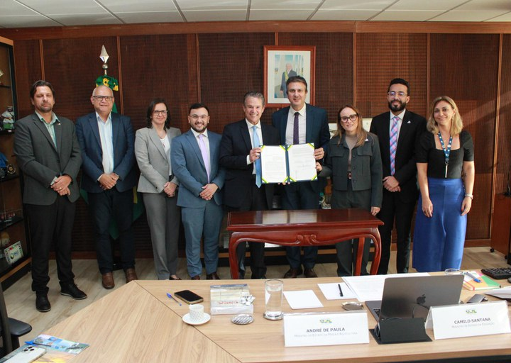 Ministério da Pesca e Aquicultura firma Acordo de Cooperação Técnica para fortalecer a inserção do pescado na alimentação escolar