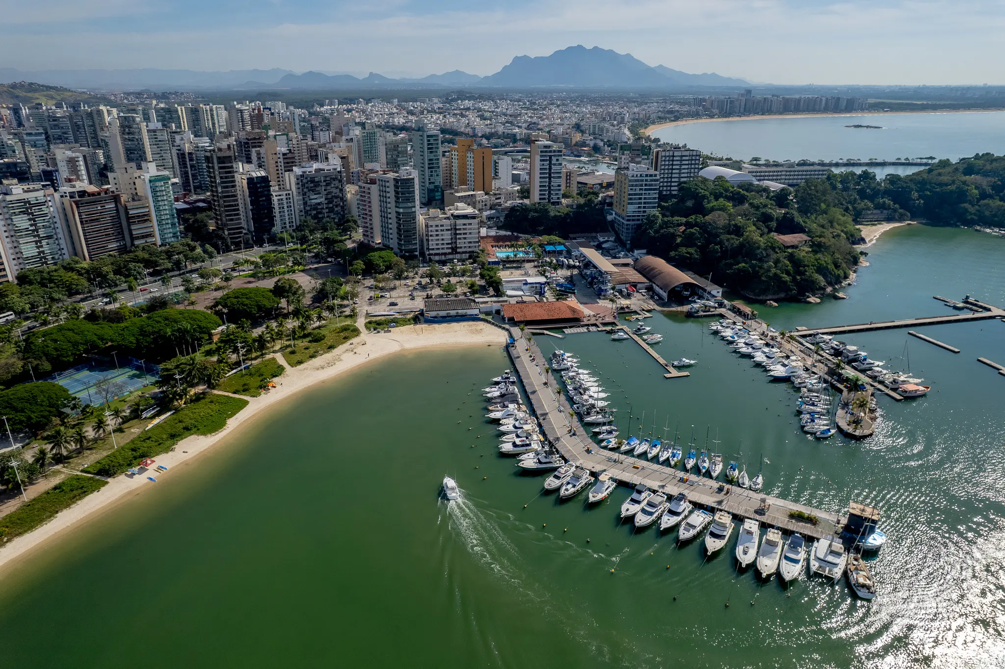 Iate Clube: navegar rumo ao centenário