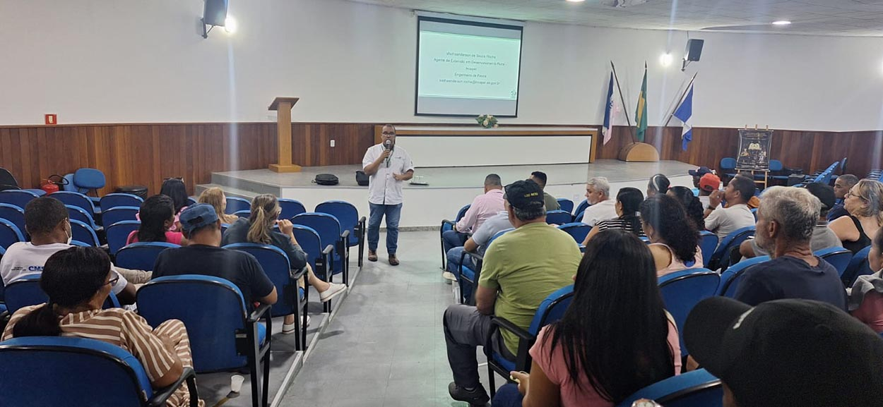 Pescadores participam do planejamento de projetos de assistência à pesca e à aquicultura na Bacia do Rio Doce