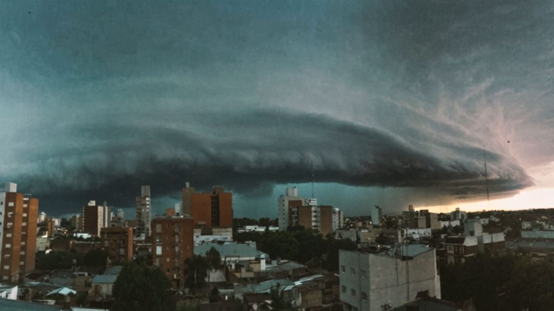 Novo ciclone já tem data para se formar e impulsionar frente fria com chuvas de até 200 mm no Brasil; saiba quando