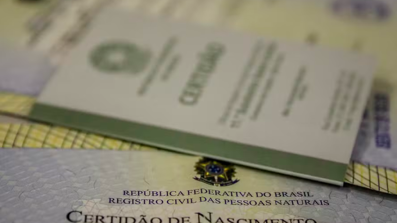 Sem certidão e sem direitos: veja como solicitar a 2ª via gratuita do documento obrigatório para emitir a CIN