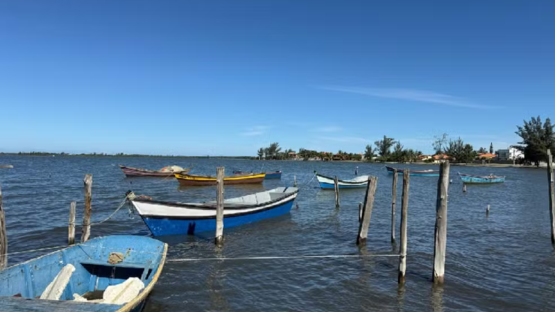 Araruama reforça fiscalização na laguna durante período de defeso