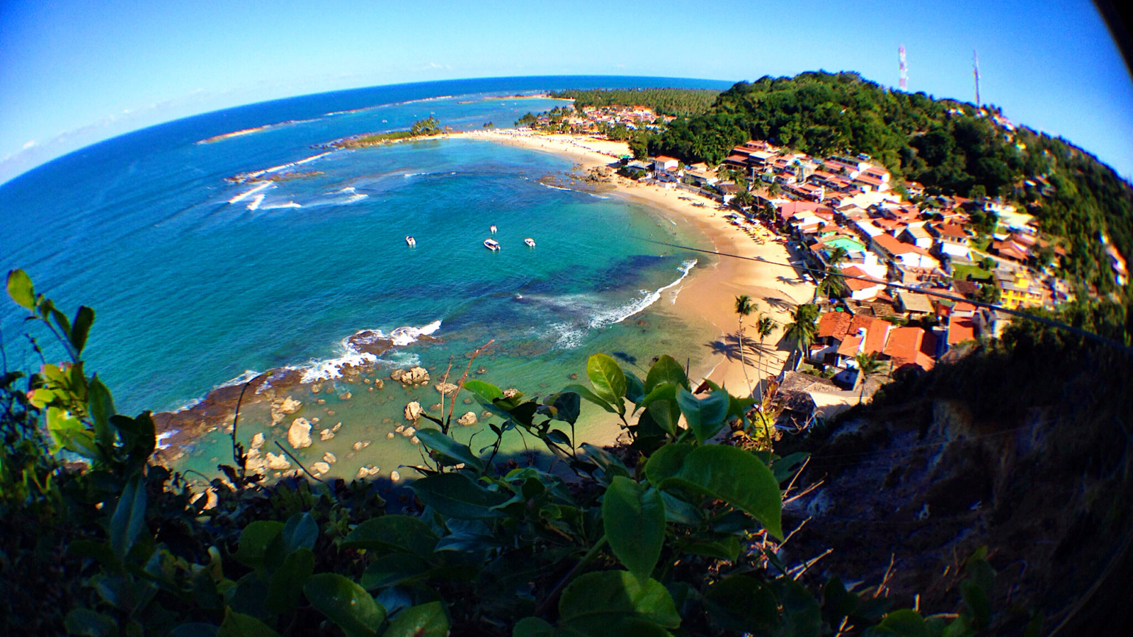 Praia eleita a 4ª do mundo, ruas de areia e nenhum carro: o vilarejo nordestino que conquistou o mundo inteiro