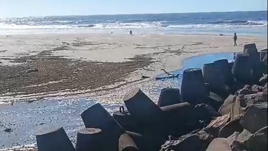 Dois ciclones deixam mar agitado no Sul, Sudeste e Nordeste